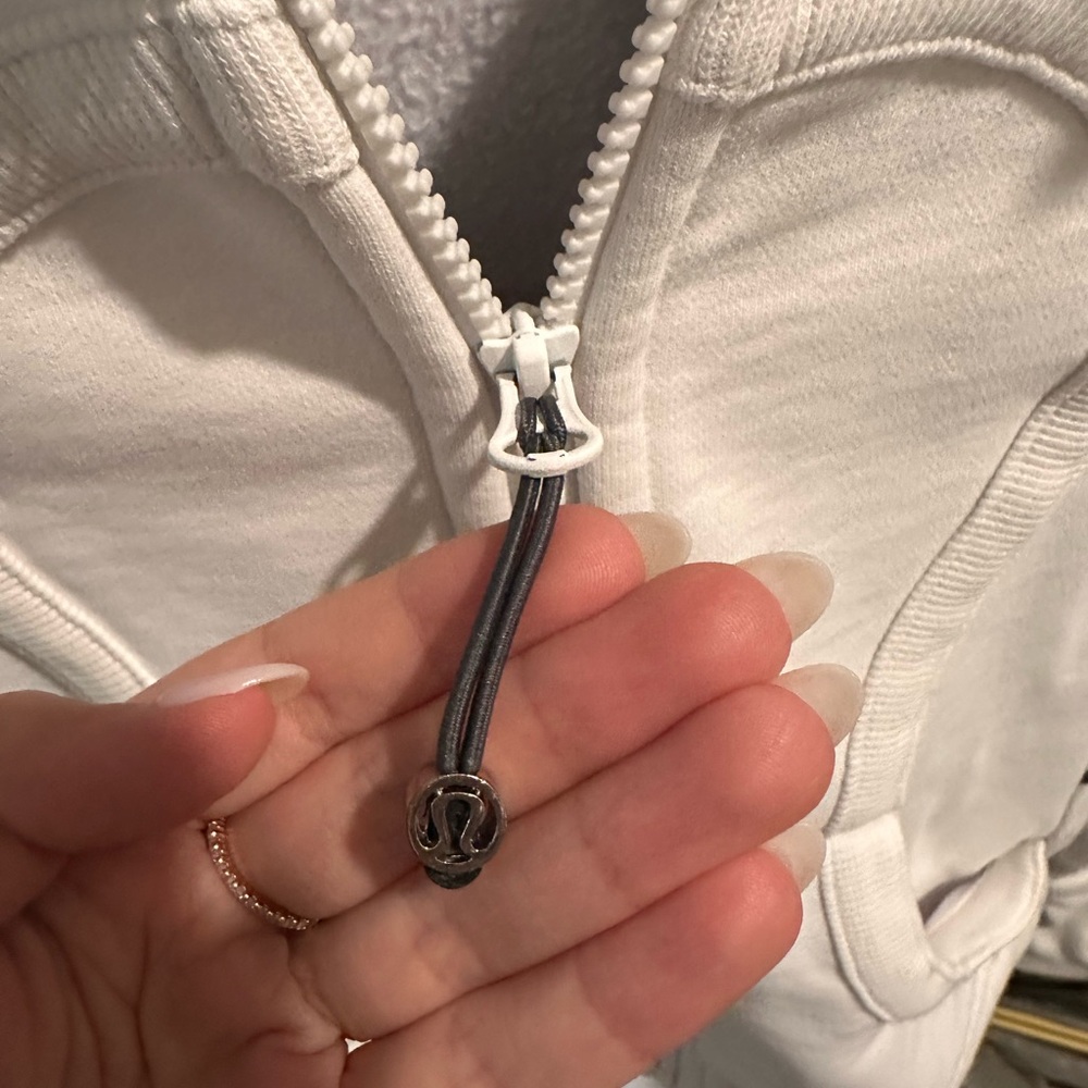 lululemon athletica White Hoodie with Black and Gray Stripes Size 2 - Picture 4 of 6